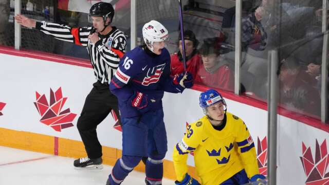 Sverige med William Strömgren förlorade bronsmatchen mot USA med Chaz Lucius.