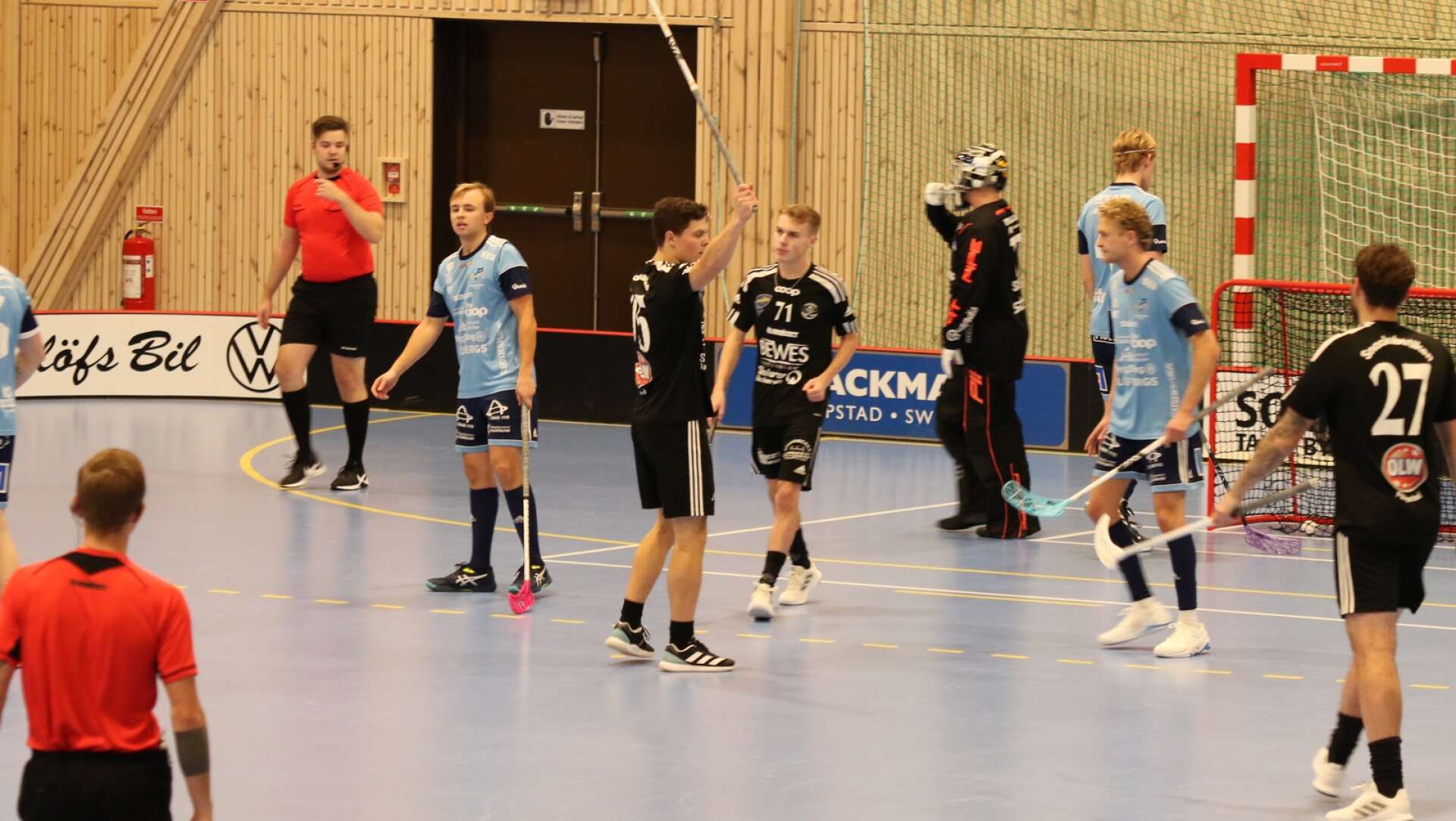 Jacob Karlsson gjorde målgest när han fick in första målet för Filipstad. 