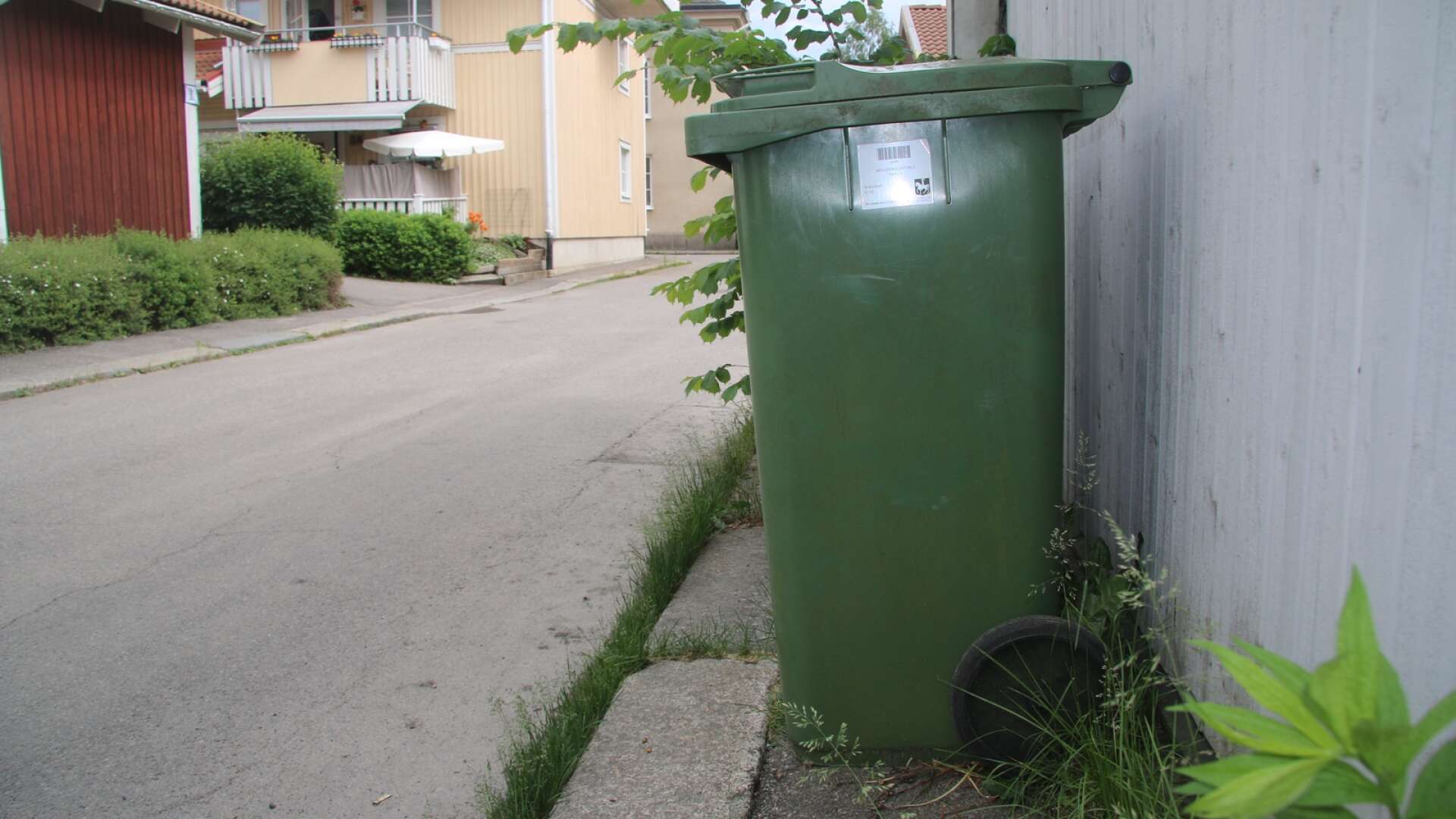 ”Sveriges mest miljöanpassade avfallstaxa” skall premiera de som sköter sin sortering, enligt kommunen själva.