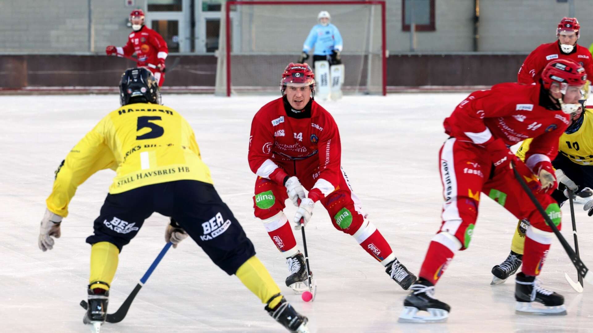 Johan Karlsson var isens kung när Laik slog Djurgården med 6-2.