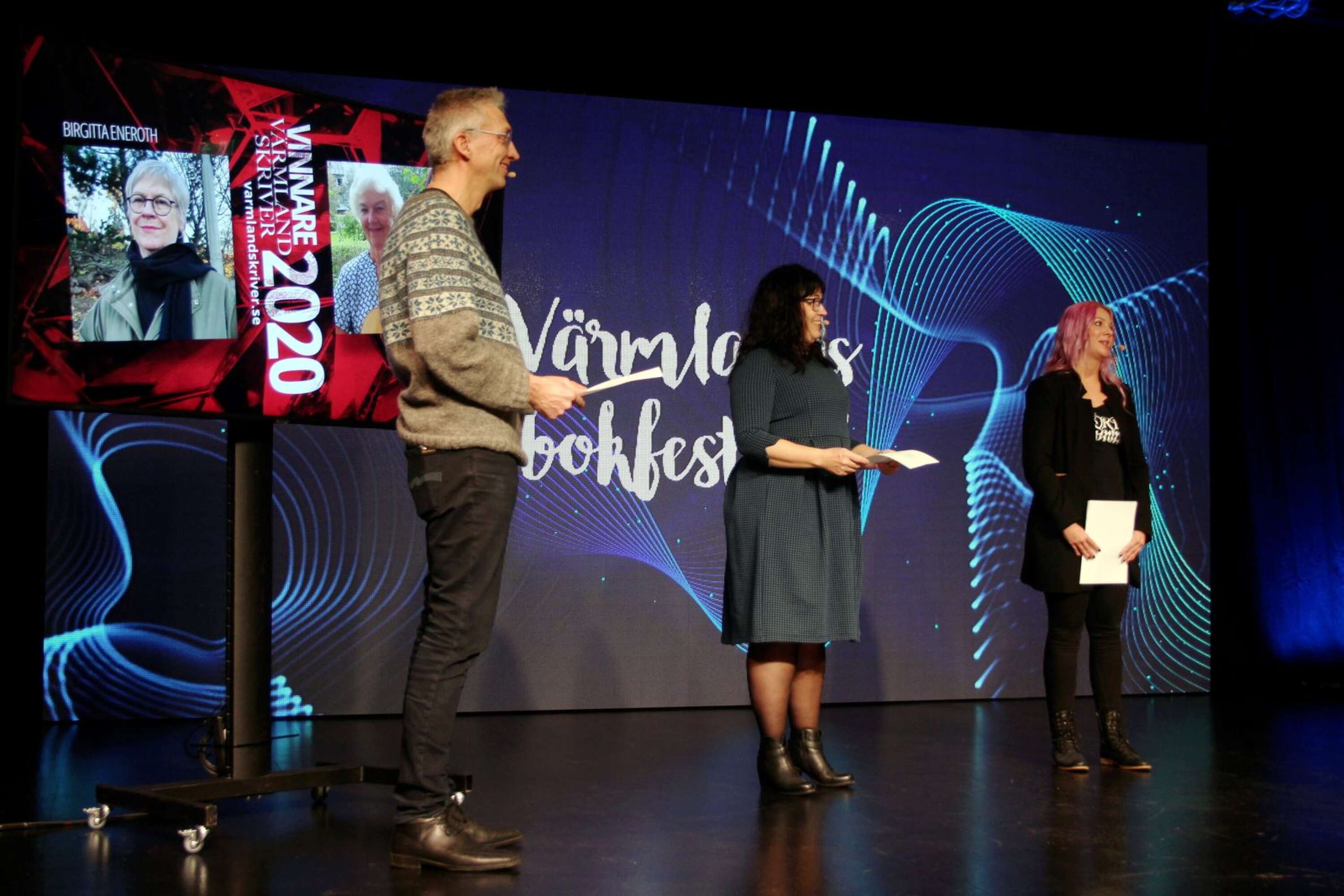 Klaus Stein, Marie Angle och Sara Sundström var på plats på festivalscenen, men också de två övriga vinnarna var representerade via bild på skärmen.