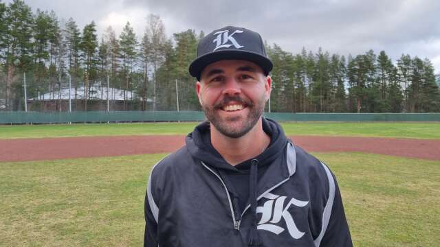 Riley Moore, amerikanen som var spelande tränare i Karlskoga Bats 2023.