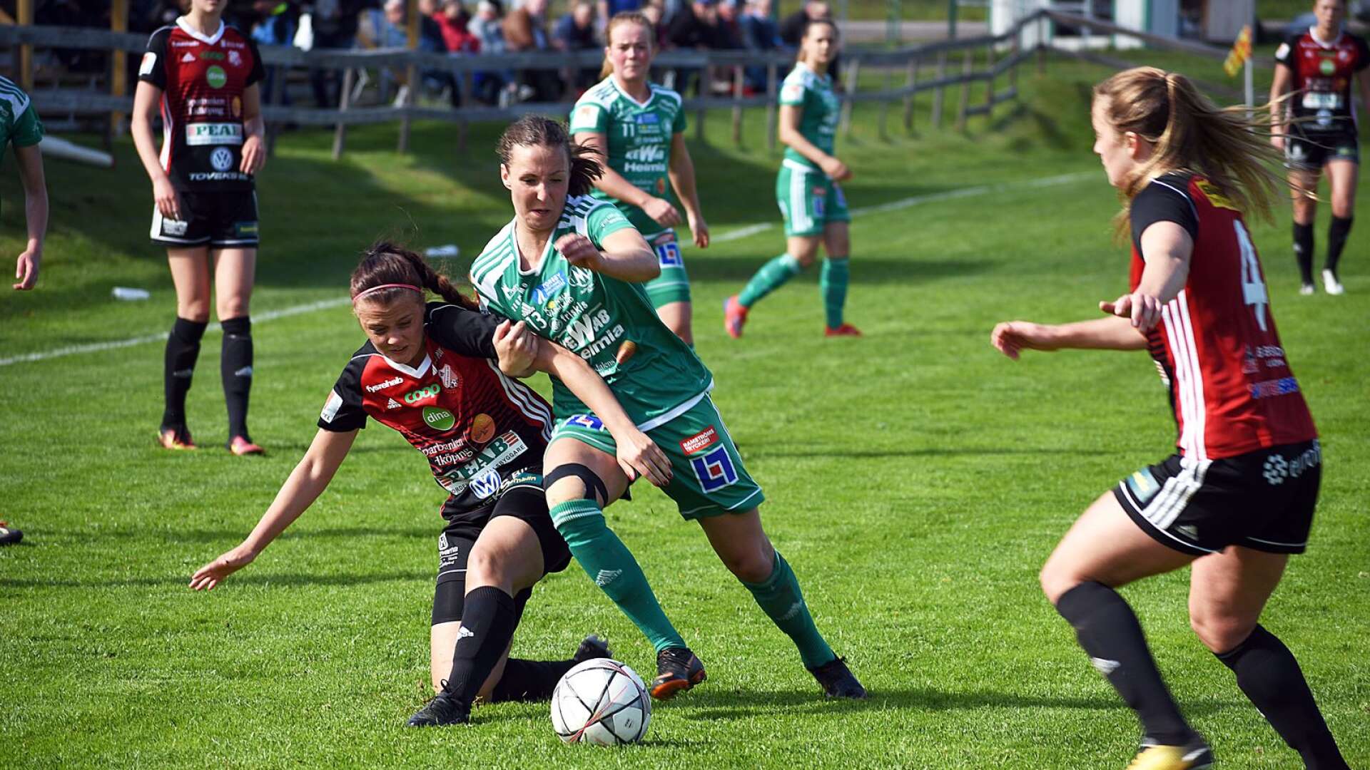 Linnéa Berger slet i vanlig ordning och gjorde ett snyggt 2-3-mål.