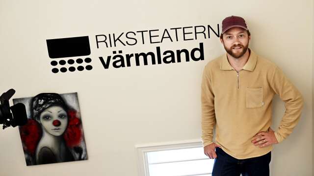 ”Vi ska vara det första alternativet man tänker på när man vill göra någonting inom scenkonsten i Värmland”, säger Christopher Almgren, ny verksamhetsutvecklare för Riksteatern Värmlands projekt Kultur på landsbygd (KpL). 