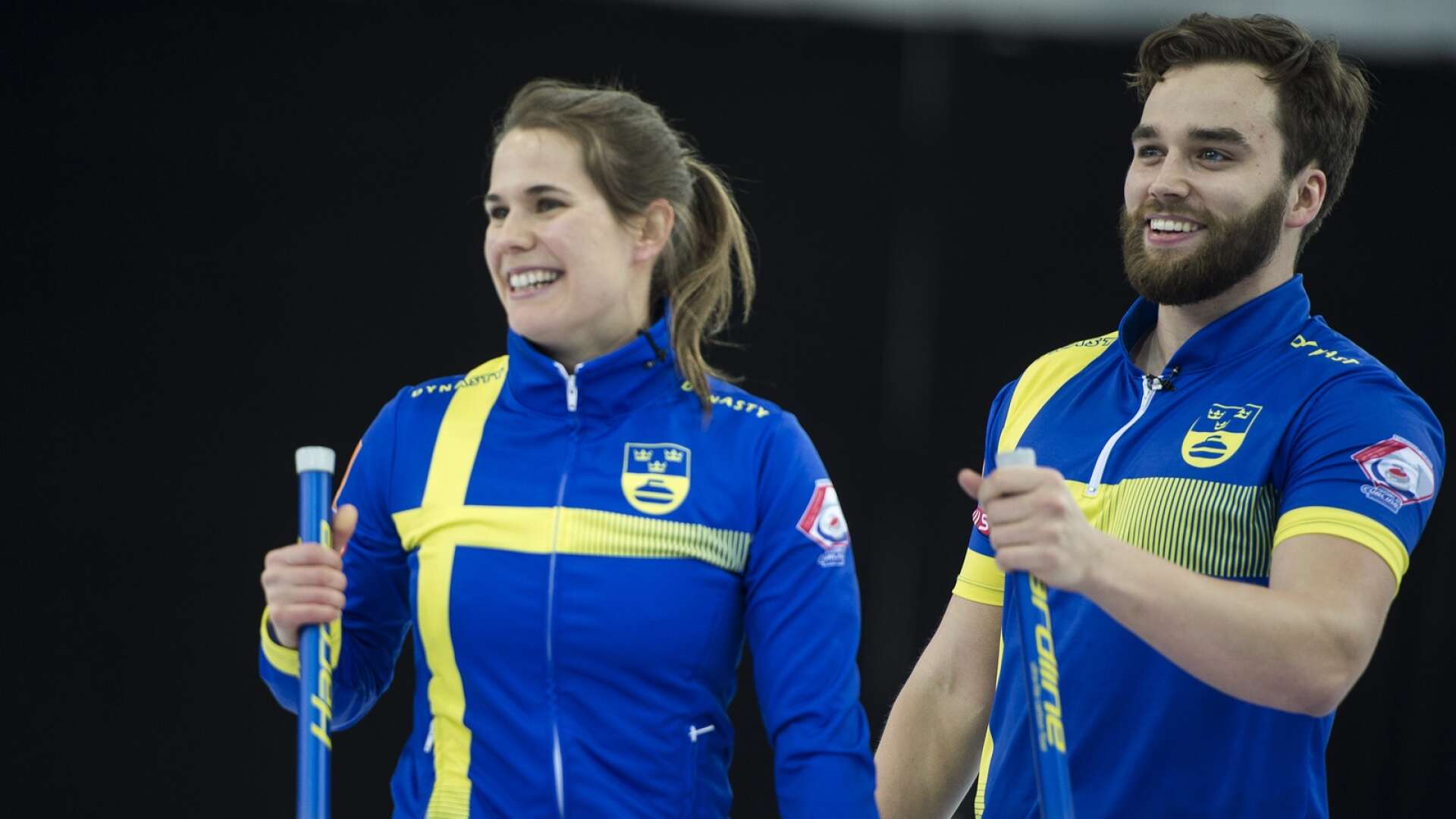 Anna Hasselborg och Oskar Eriksson blev världsmästare i mixeddubbel 2019 och vann nu en mellandagsturnering i Göteborg.