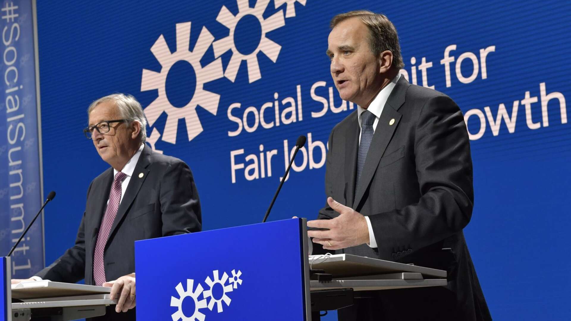 EU-kommissionens ordförande Jean-Claude Juncker och statsminister Stefan Löfven på toppmötet om den sociala pelaren i Göteborg den 17/11 2017.