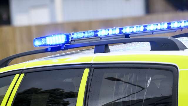 Vid 15.30 på fredagseftermiddagen anmäldes ett inbrott i en sommarstuga i Gunnarsnäs.