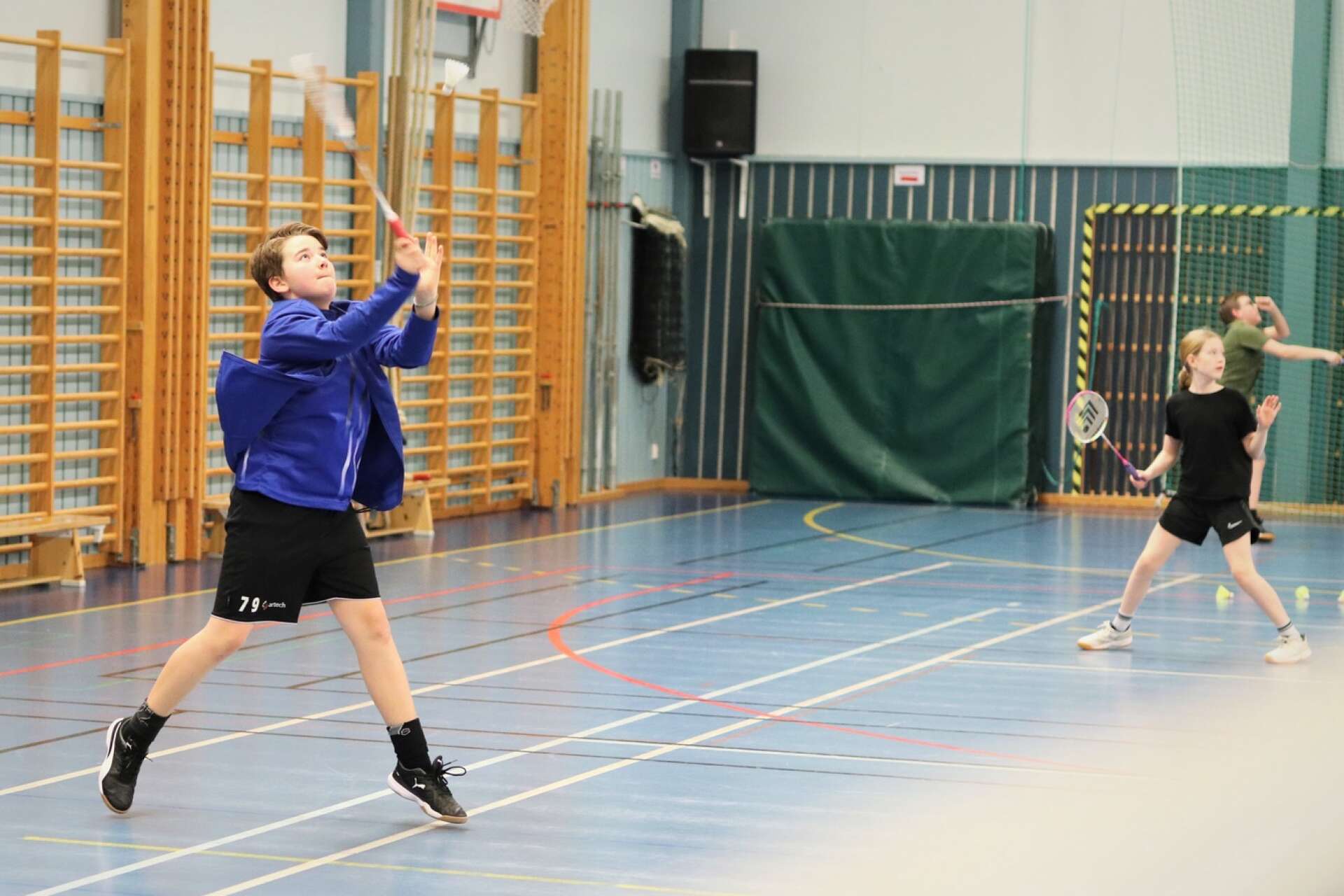 Badmintonklubben BMS Åminton har fått bra snurr på verksamheten den senaste tiden. William Danneteg är en av ungdomarna som har börjat spela de senaste åren. 