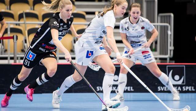 Mariestadsbördiga Klara Loneberg är fortsatt med i planerna inför VM i Uppsala. Arkivbild.