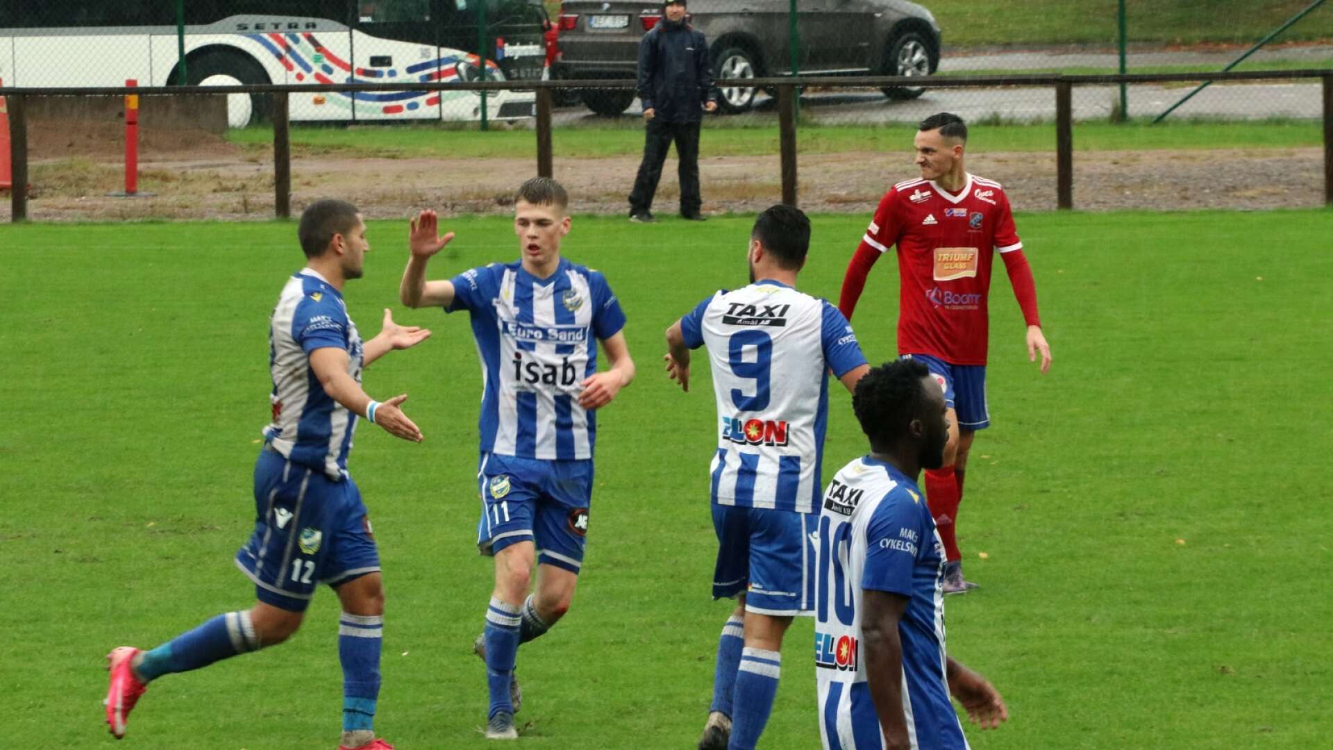 IFK Åmål kommer att ha möjlighet att möta Fengersfors IK inför seriepremiären på lördag.
