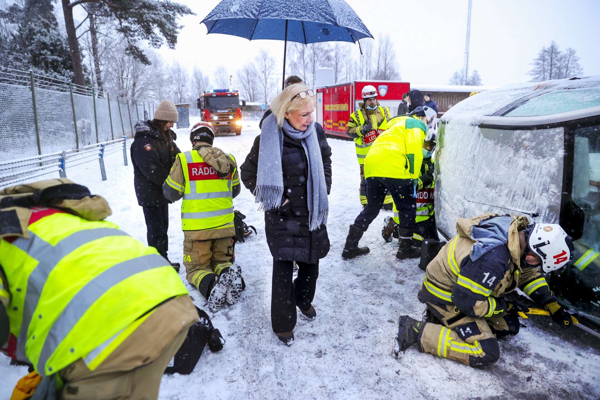 Charlotte Petri Gornitzka, ny generaldirektör för MSB, fick direkt inblick i hur det kan se ut på en olycksplats när hon besökte Räddningstjänsten i Karlstadsregionen under en övning för räddningstjänstelever.