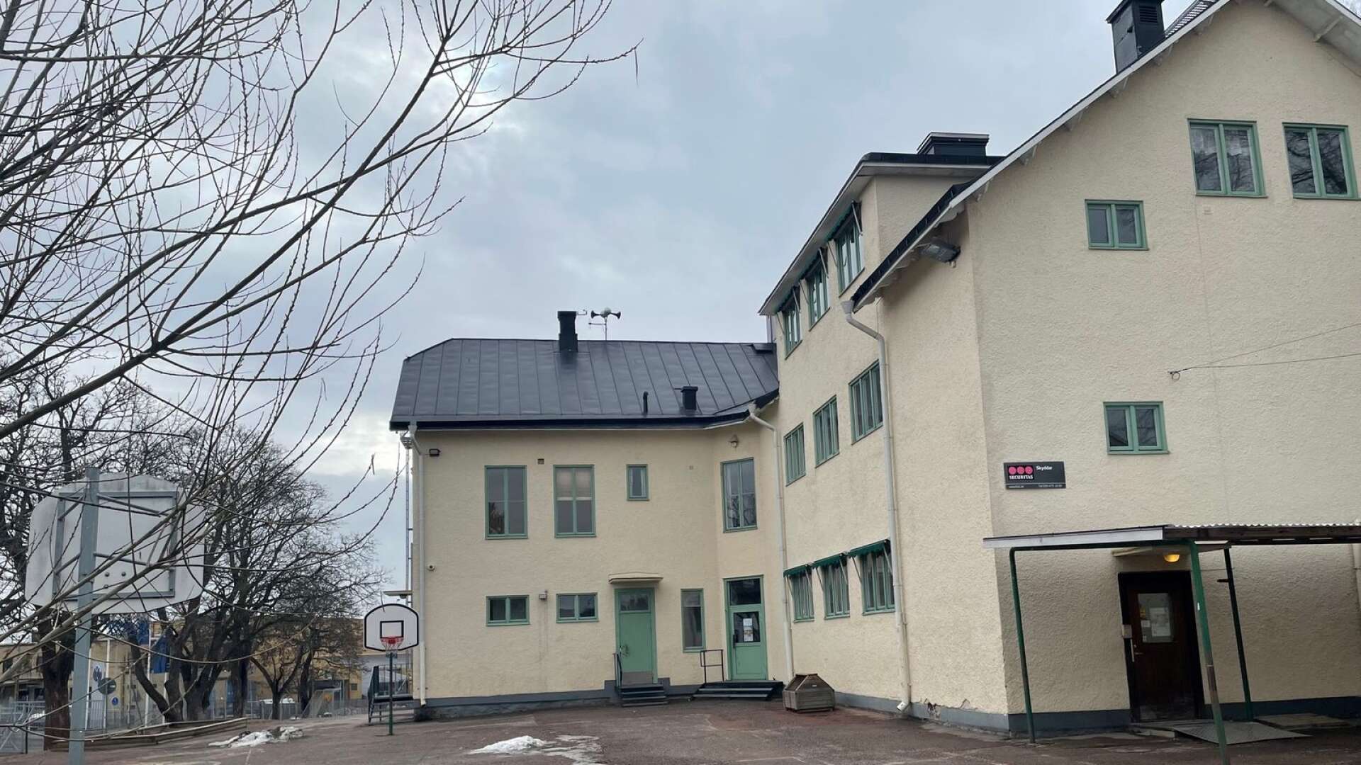 När ungdomsgården i Arvika öppnar igen är det i gamla Hagaskolan.
