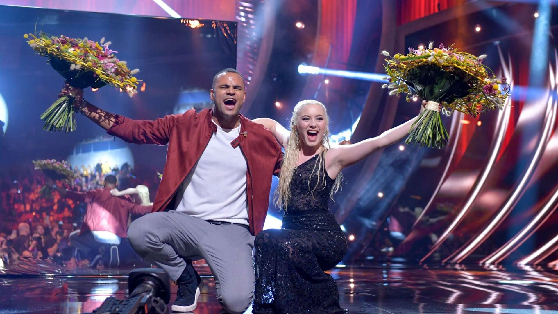 Mohombi och Wiktoria gick vidare till finalen efter lördagens deltävling 1 i Melodifestivalen i Scandinavium.