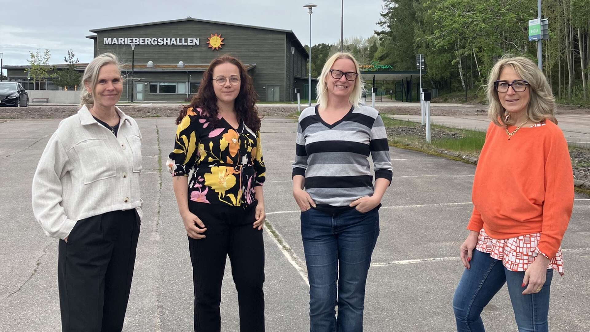 Regionrådet Sofia Magnusson (S) Marie Persson ( C), Liselott Lindeberg (V) och Anna Tyrén från Värmlands idéburna.
