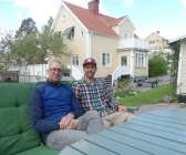 Vännerna Stefan Gunnarsson och Mattias Sundell fick med sig ett gäng att cykla från Åmål till Sälen, för att hedra tioårsminnet av lokala idrottsprofilen Anna Rydstedts bortgång och samla in pengar till Cancerfonden.