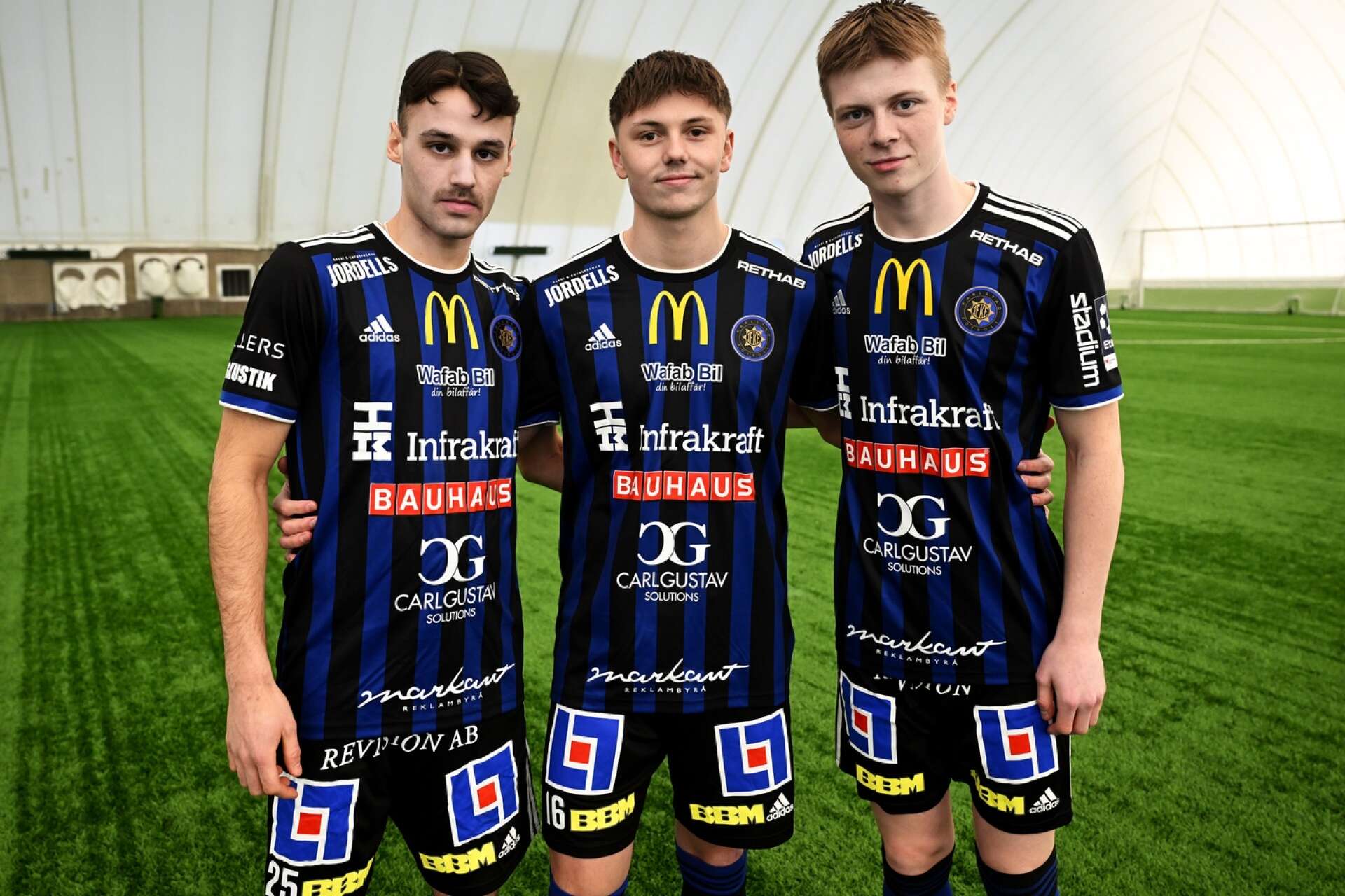 Filip Johansson Bahar, Samuel Nielsen och Ludvig Steen hoppas på att få fira ett avancemang till hösten.