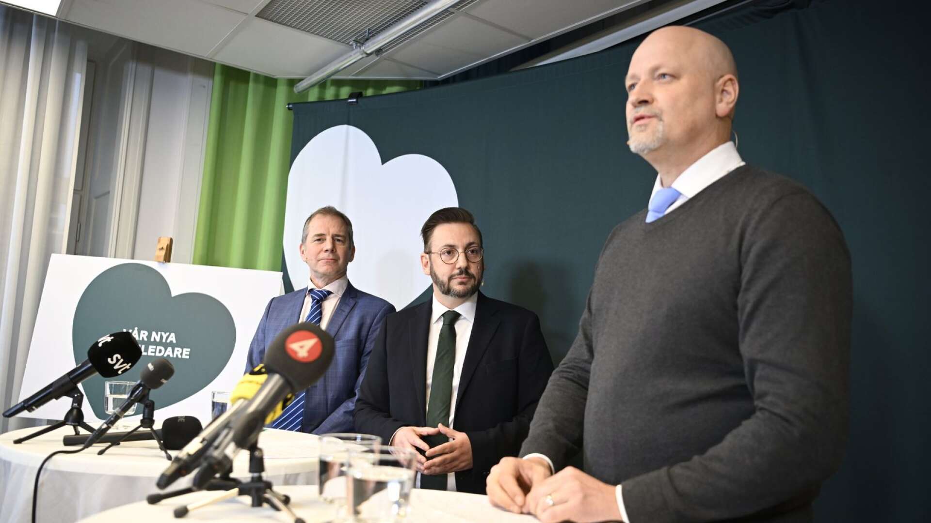 Centerpartiets valberedning presenterar Muharrem Demirok (C) som förslag till ny partiledare för Centerpartiet vid en pressträff. Värmlänningen Daniel Bäckström föreslås som förste vice partiordförande.
