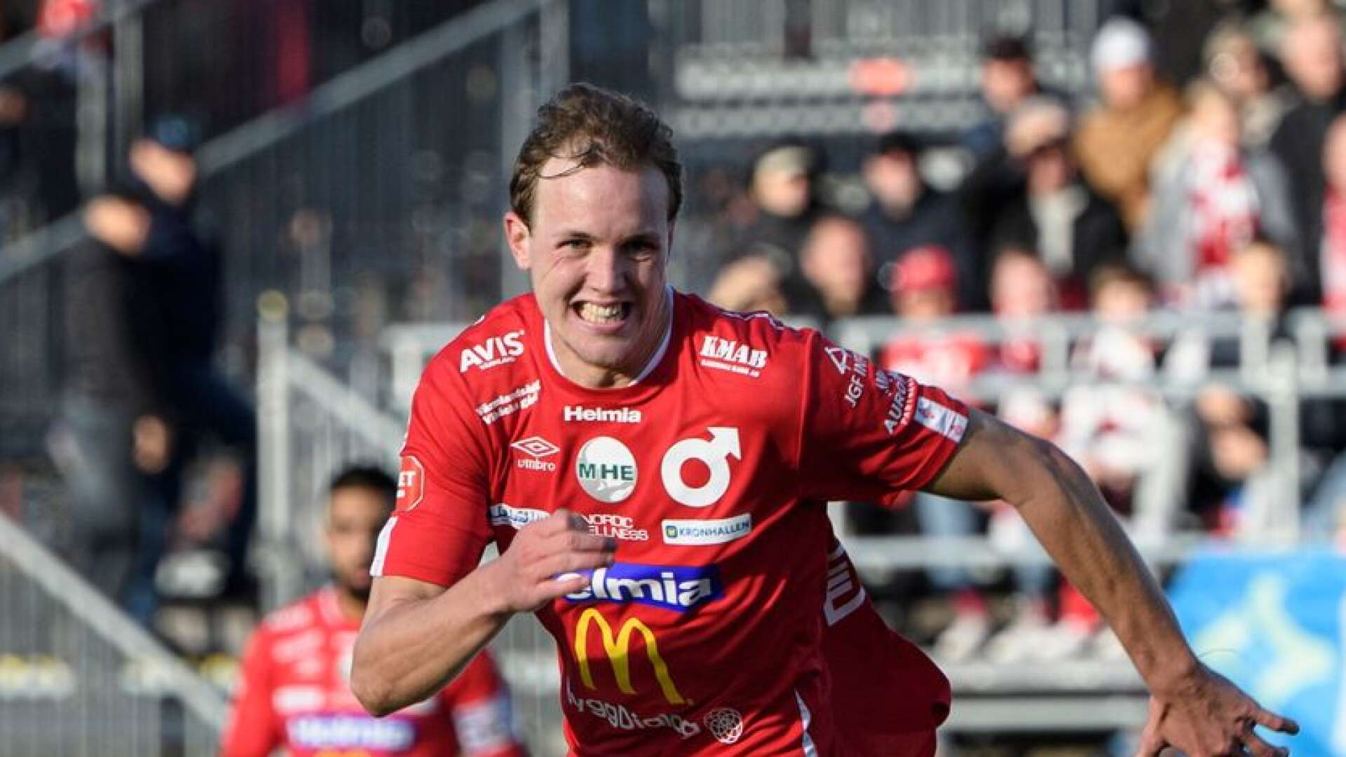Adam Carlén är klar för IFK Göteborg.