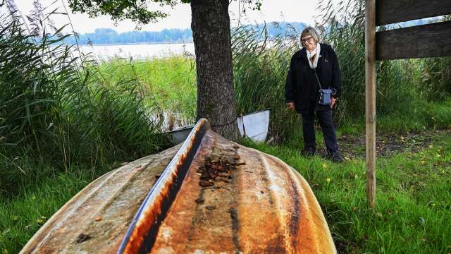 Marianne Fröding, samordnare på Karlstads kommun om övergivna båtar, hoppas att förslagen ska gå igenom så att de övergivna båtarna vid Kroppkärrssjön ska kunna tas bort.