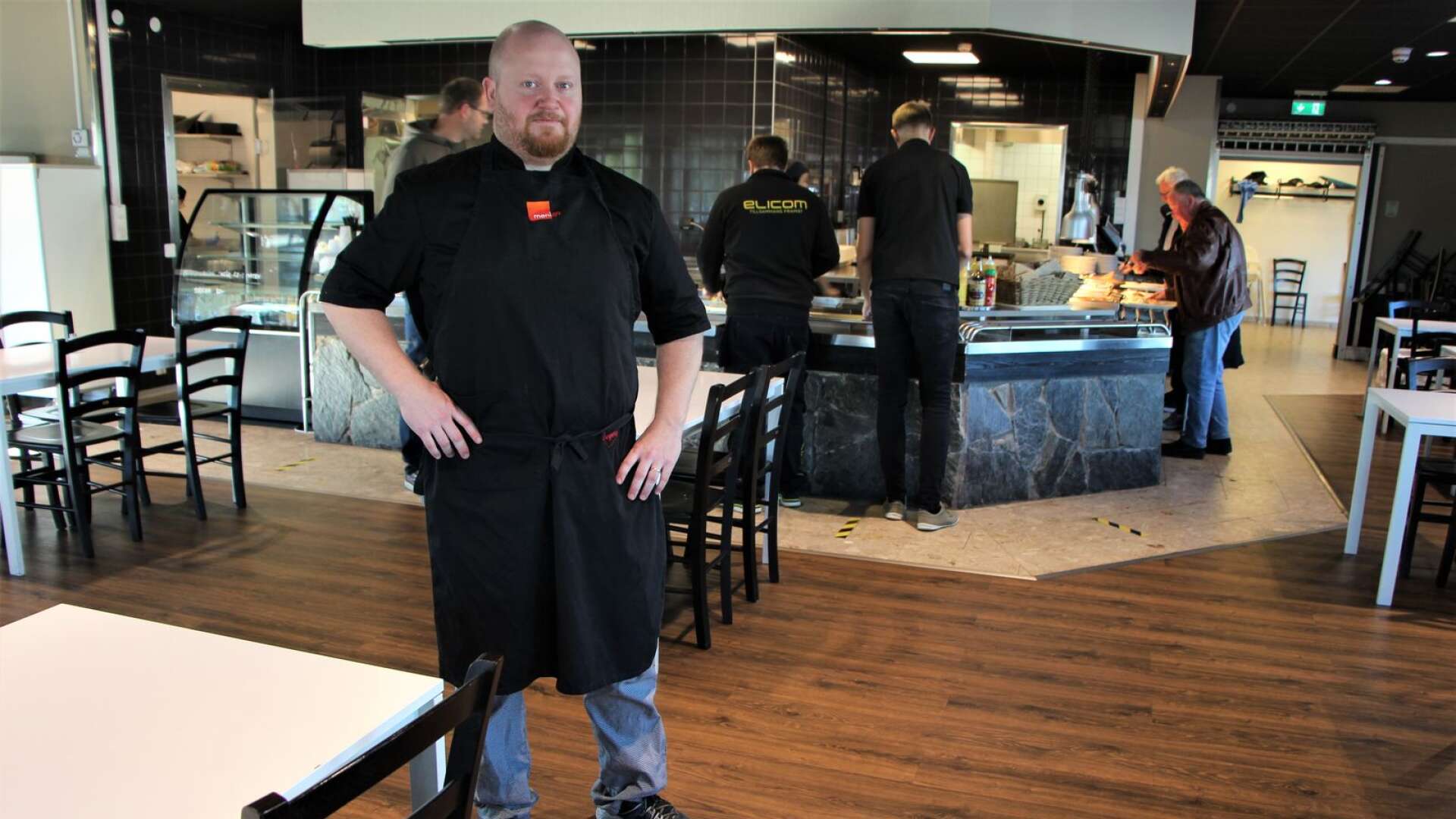 Ett av många restaurangbolag som har haft det tufft i år är Toria värdshus i Torsby. Nu har ägaren Sören Gustavsson ansökt om en företagsrekonstruktion.