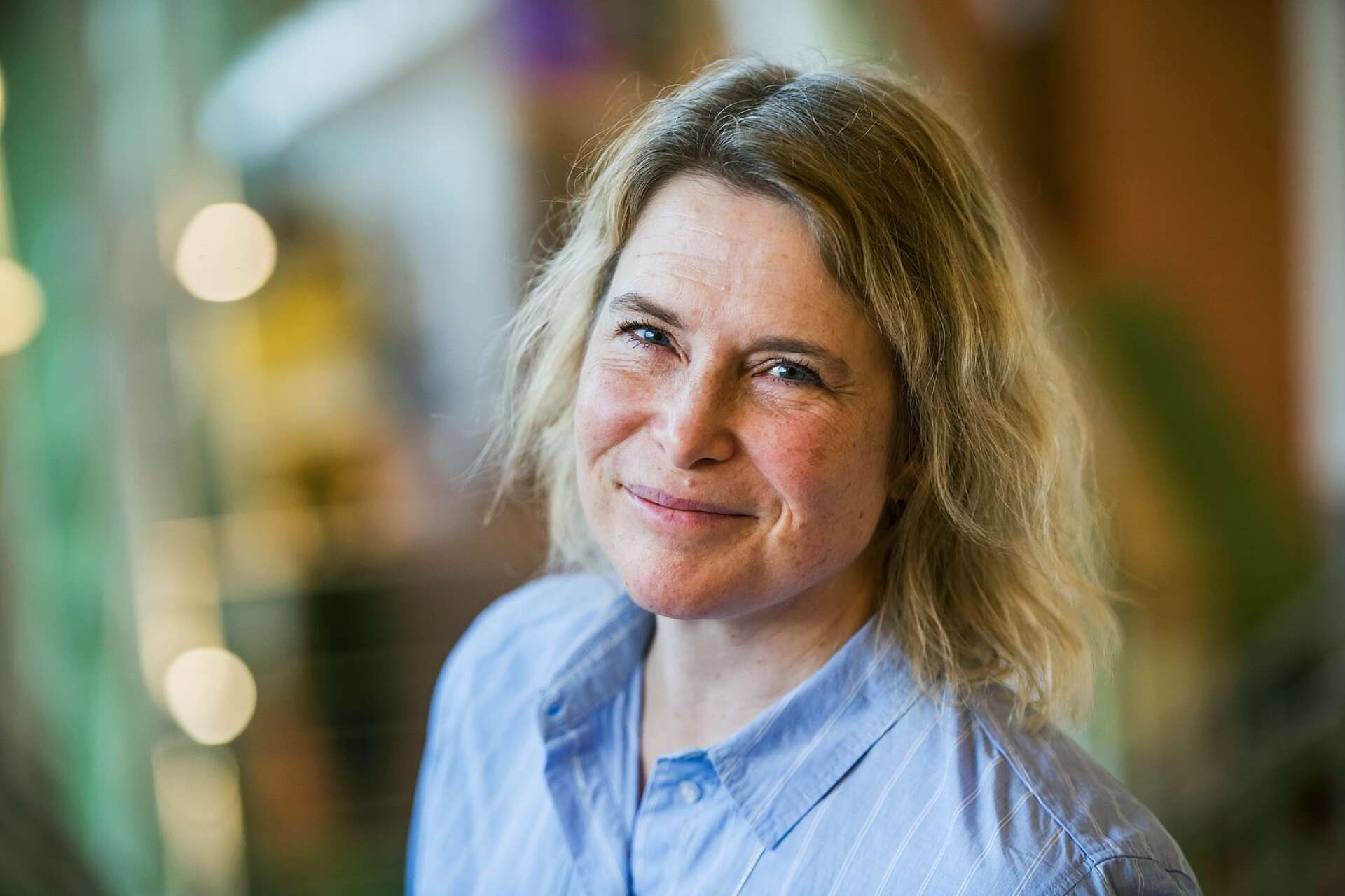 ”Vi kan lägga om mycket, men vi måste också jobba med vår konsumtionsnivå”, säger Helén Williams, docent i miljö- och energisystem vid Karlstads universitet.