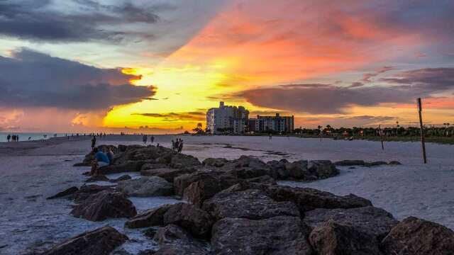 Solnedgång på St. Pete Beach i Florida.