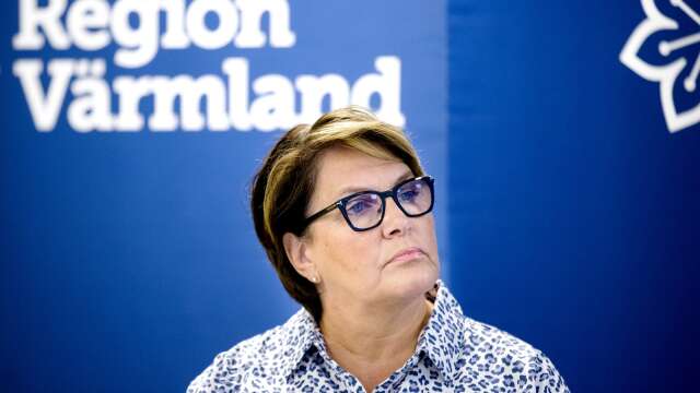 Eva Julin Dombrowe, satt som andra vice ordförande hälso- och sjukvårdsnämnden förra mandatperioden. Då var det inte ens under diskussion att lägga ned jourcentralerna i Säffle och Kristinehamn.