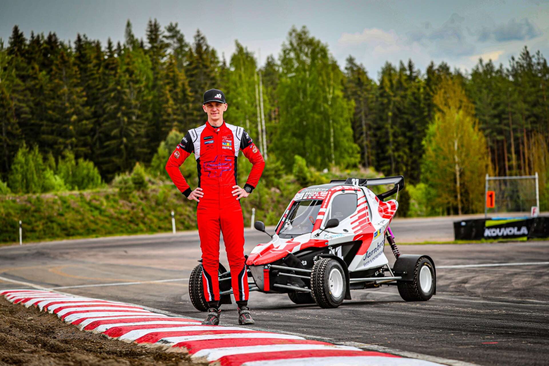 Jimmie Österberg är en av tre Värmlandsförare i NRX-Crosscar.