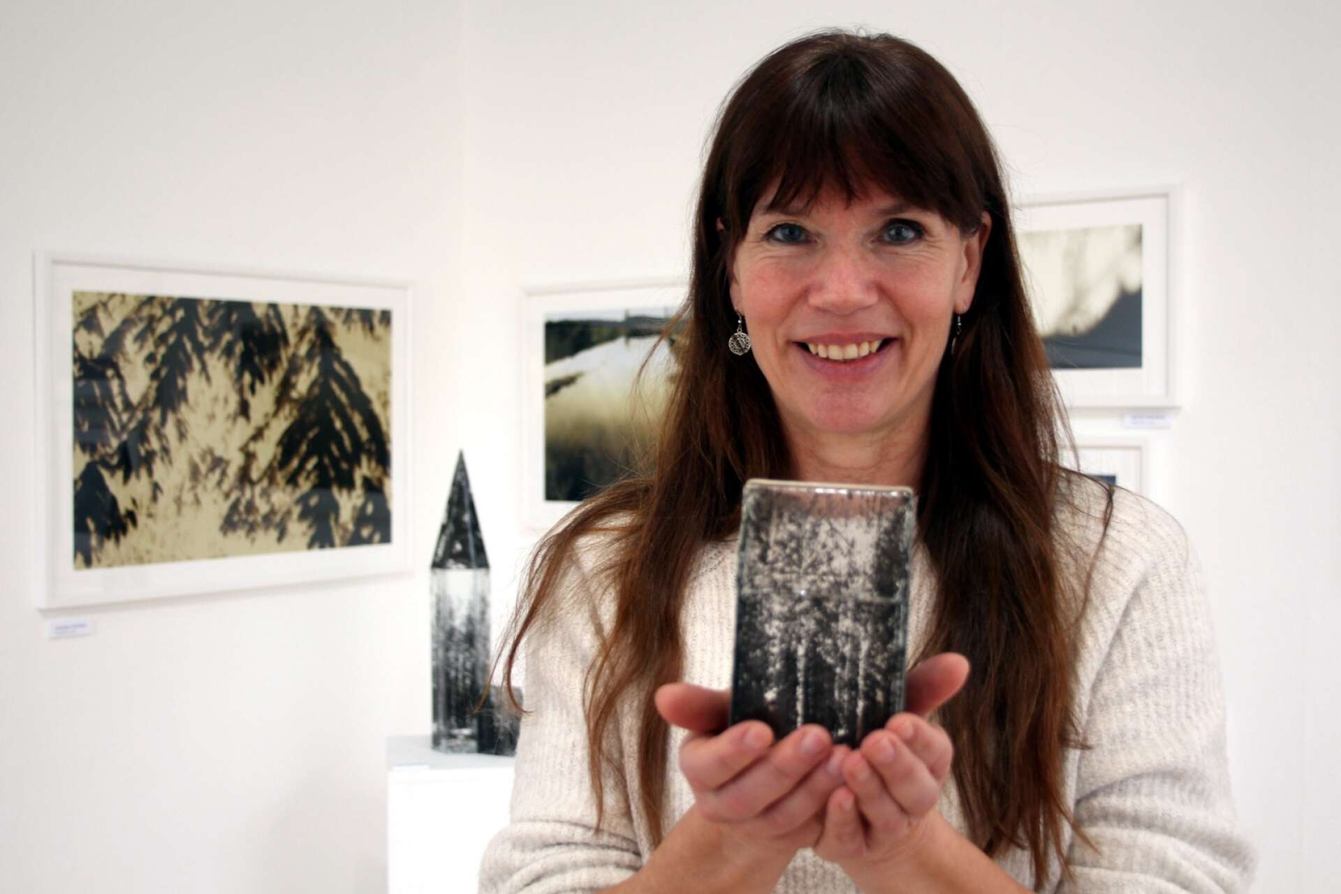 Annica Berglund ställde ut på Konstfrämjandet i Karlstad i höstas. Nu till hösten är hon en av utställarna på en stor dokumentärfotosalong på Arbetets museum i Norrköping.