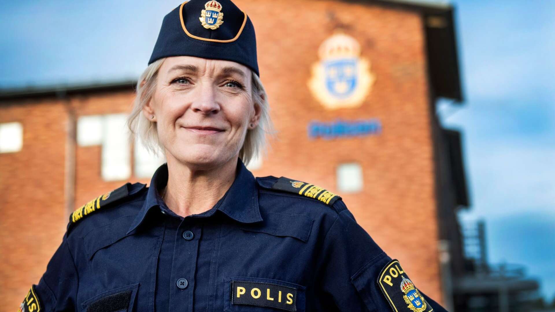 Polisen kommer att synas extra mycket för att förhindra en eskalering efter mordet, säger lokalpolisområdeschef Ulrika Sundström. (Arkivbild)