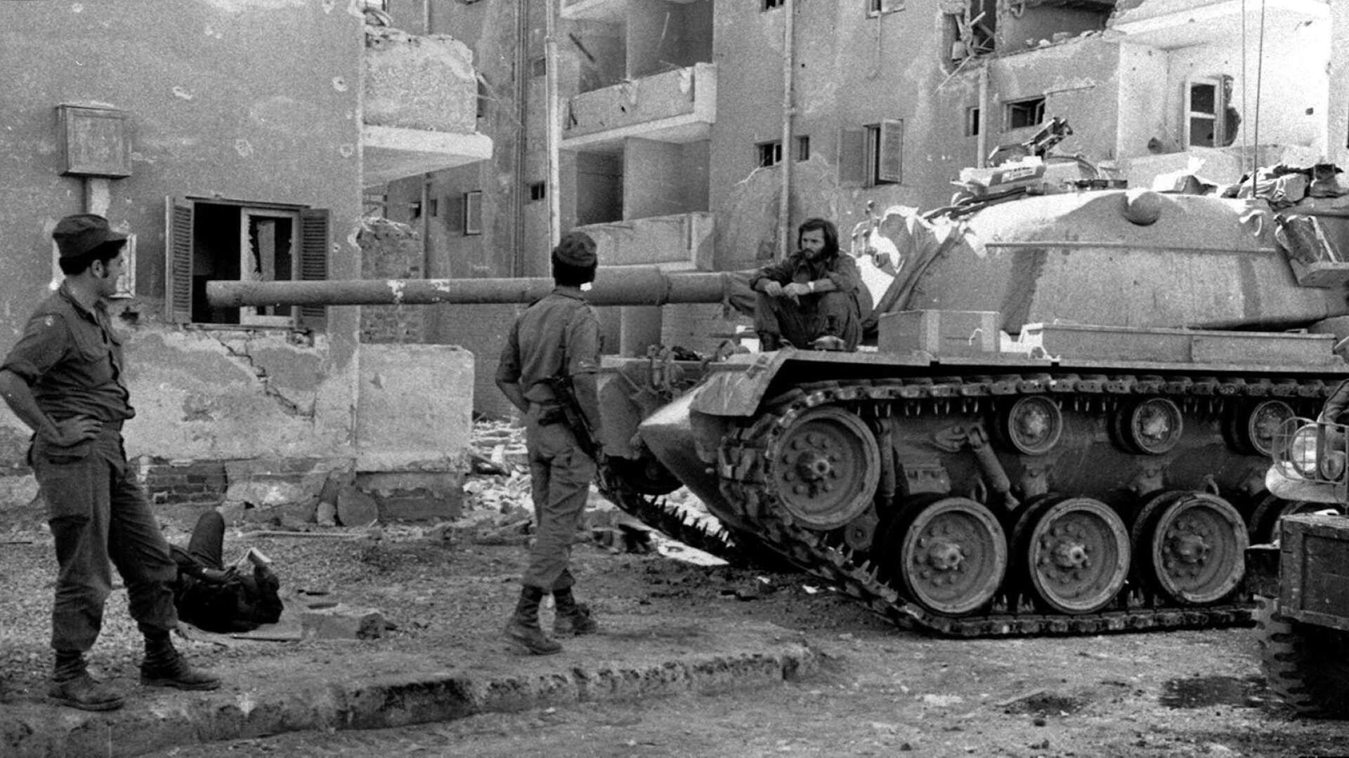 Israel har också angripits gång på gång av de omkringliggande länderna och fått kämpa för sin existens, skriver Mats Fält. (Bild från Yom Kippur-kriget 1973.)