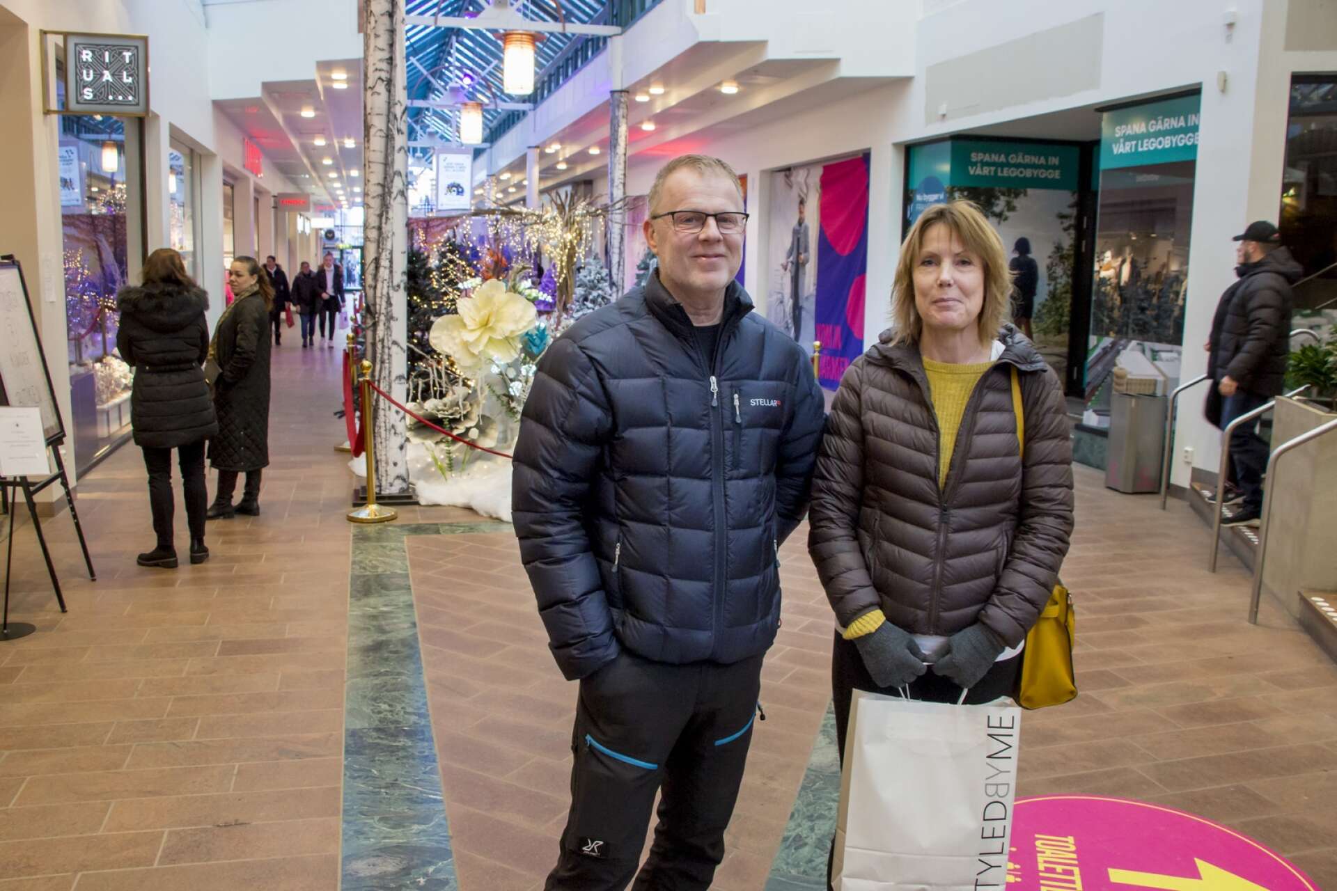 Jonas Ljungberg och Petra Bodin Ljungberg från Tidaholm fyndade på Commerce.
