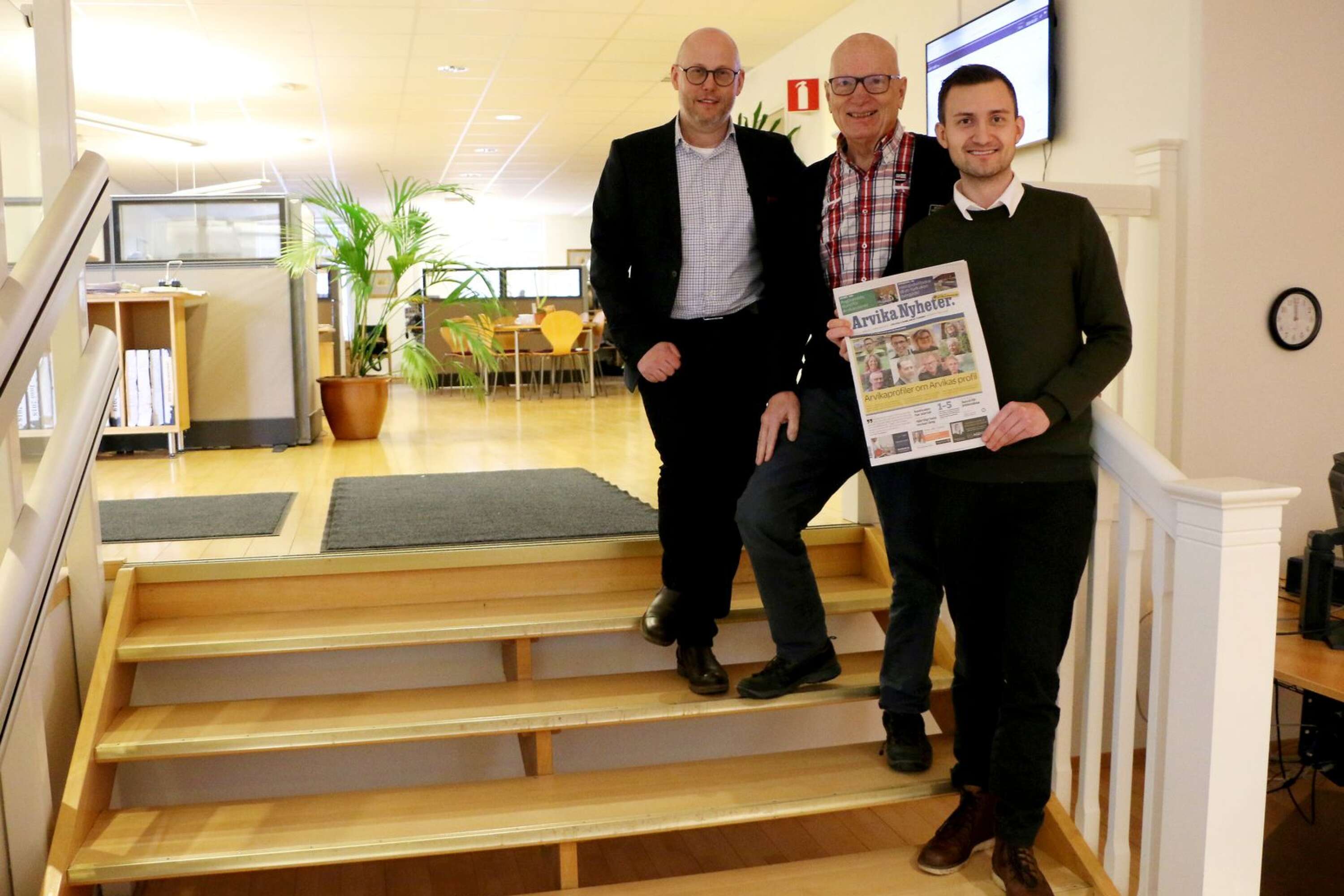 Linus Carle, nytillträdd chefredaktör på Arvika nyheter, tillsammans med Staffan Ander, chefredaktör på NWT, och Mikael Rothsten, Redaktionschef och ansvarig utgivare på NWT.