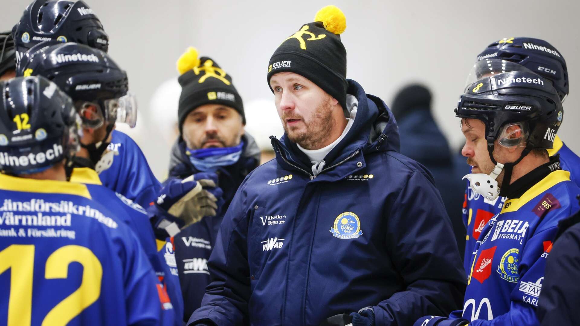 Förre tränaren och nye sportchefen Henrik Löfvendal är synnerligen skeptisk till att Boltic ska nappa om budet om elitseriespel kommer. 