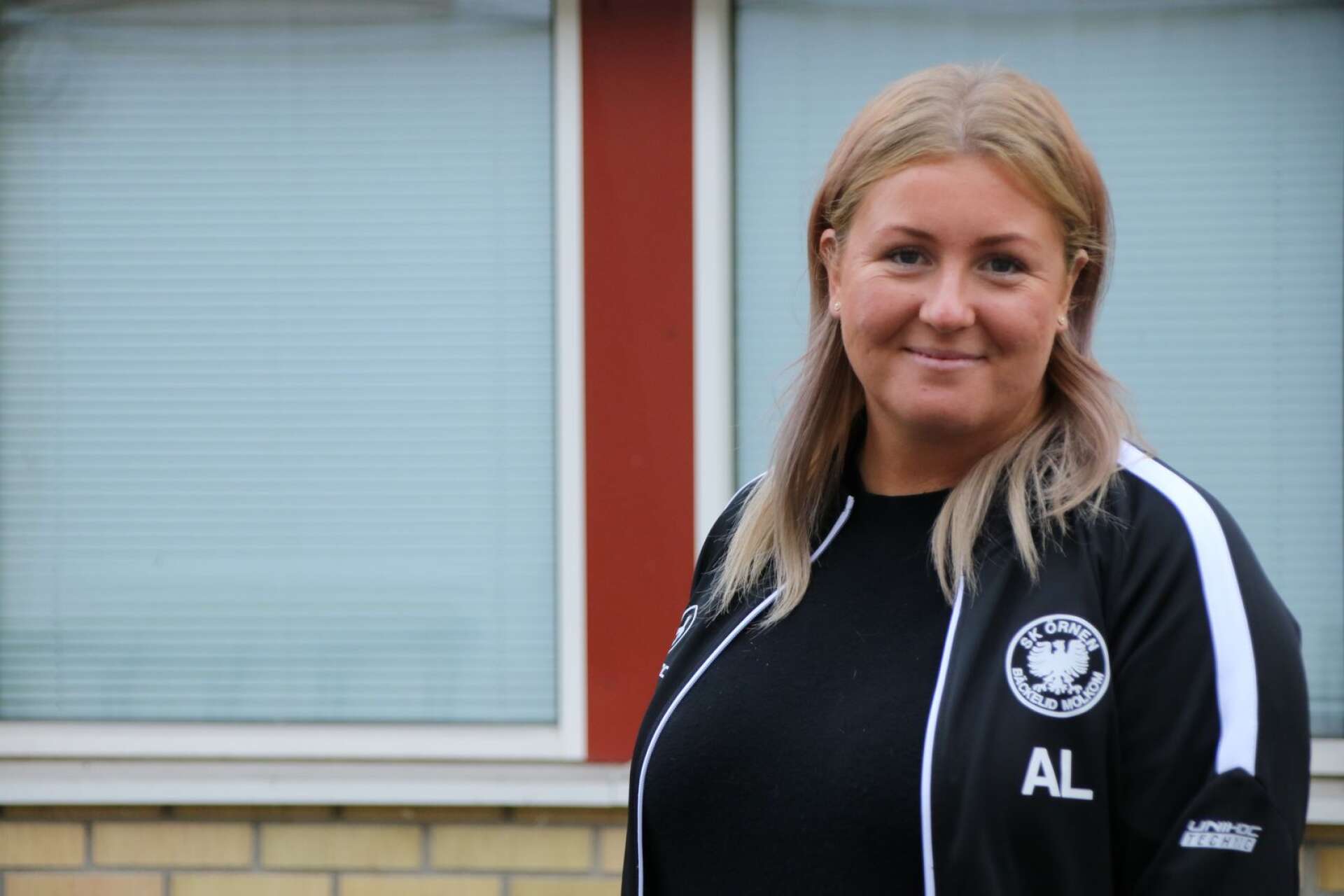 Alexandra Lundh och hennes lagkamrater i Örnen är inblandade i toppstriden av damernas division 3 östra.