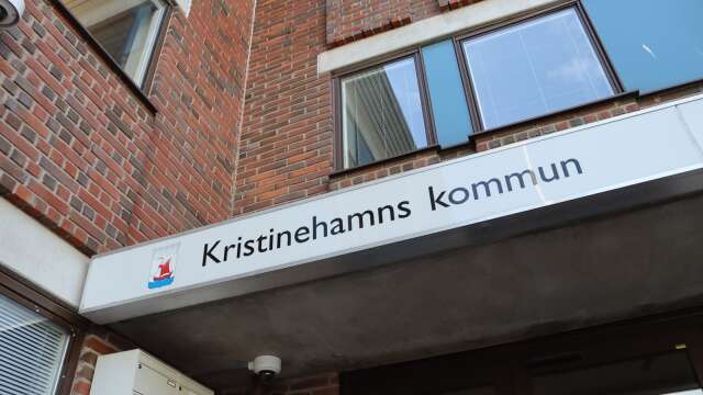 En anställd person inom Kristinehamn kommun varnas efter att ha varit alkoholpåverkad under arbetstid.