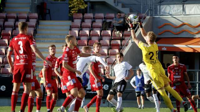 SAIK träningsmatchar för första gången i år, mot Lidköpings FK.