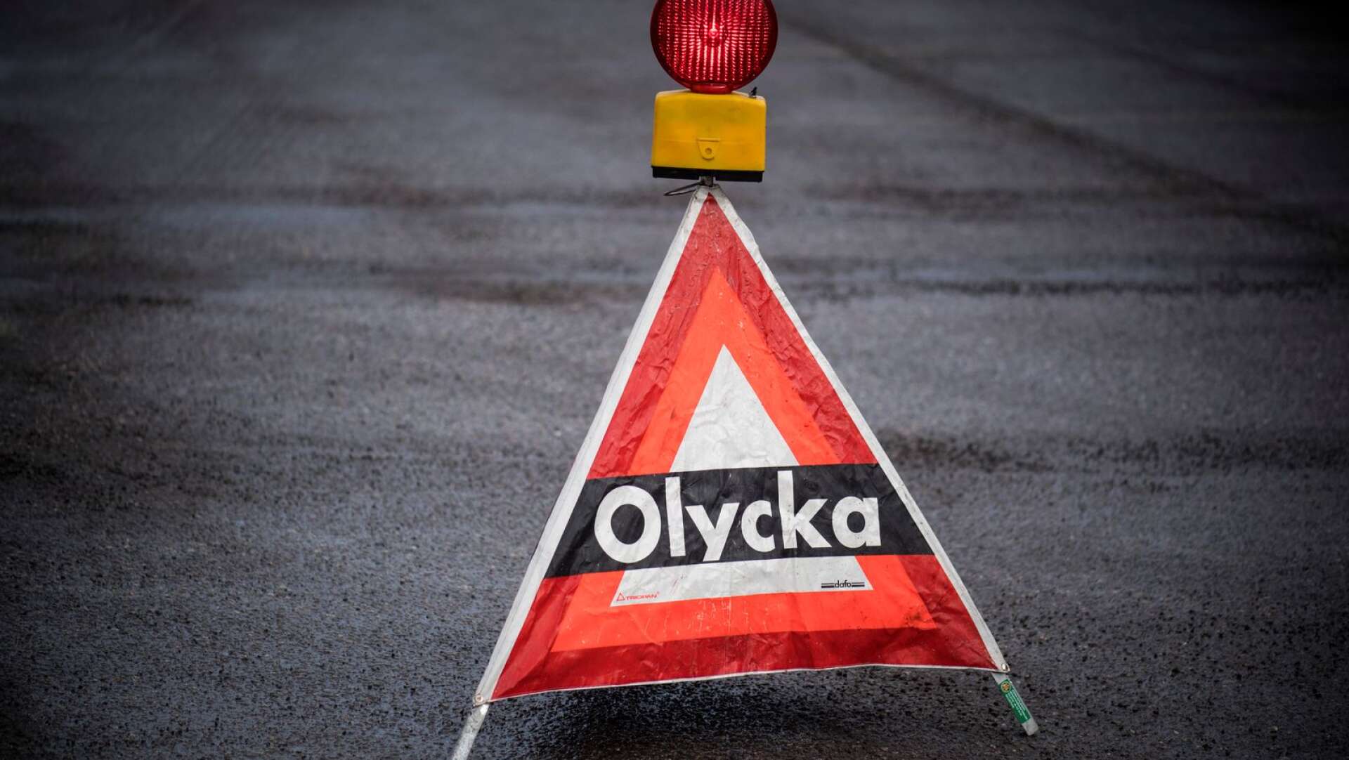 En kvinna blev påkörd av en personbil i Karlskoga vid 13.30-tiden på onsdagen.