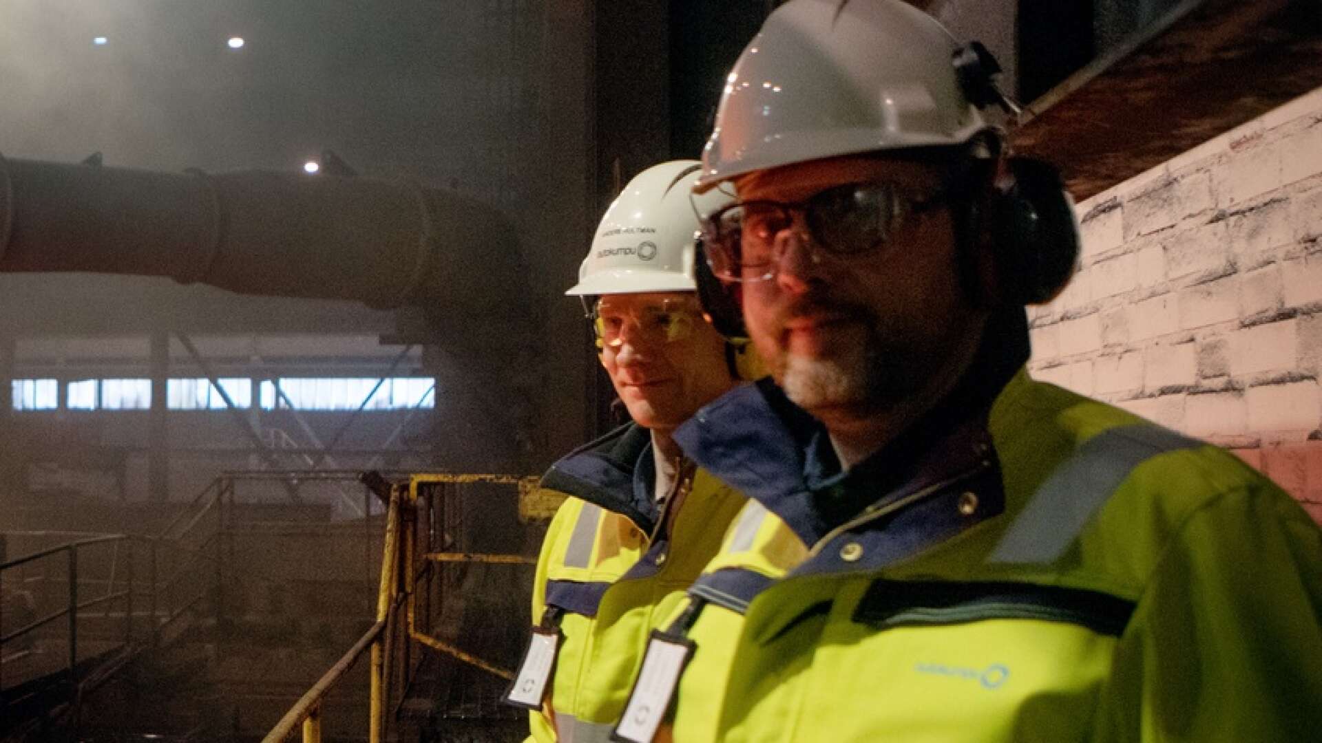 Anders Hultman och Fredrik Gustafsson, nya chefer på kvartoplåt där 350 av de 480 anställda vid Outokumpus enheter i Degerfors jobbar. 