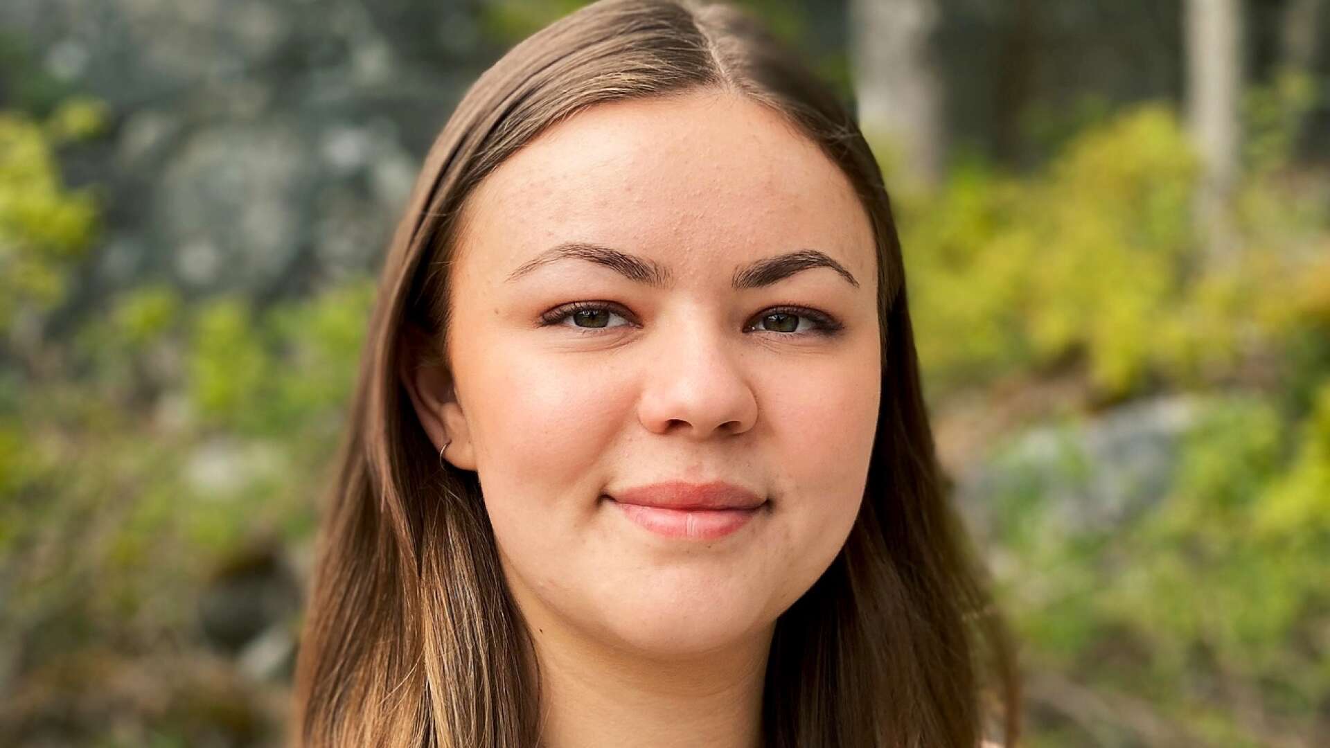 Kajsa Lindqvist från Åmål har fått Dalslands Sparbanks Skrivarstipendium.