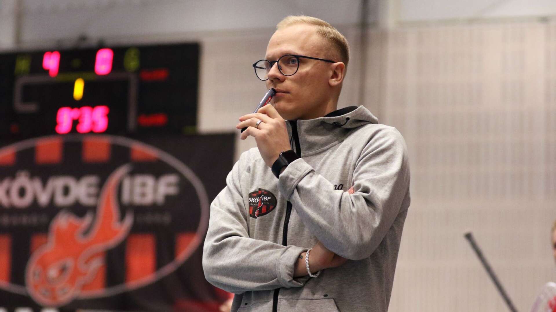 Karl Blomberg är tränare för Skövde IBF som gör comeback i ettan.