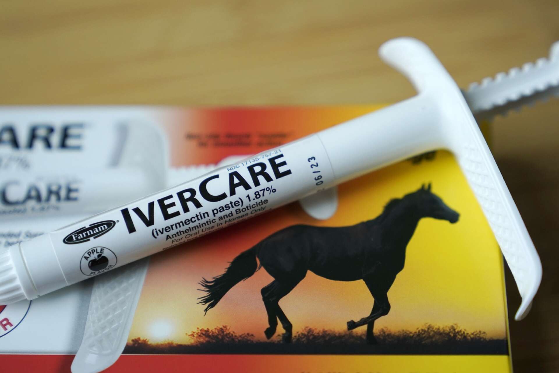 Ivermectin, maskmedel för hästar, marknadsfördes av kvacksalvare under covidpandemin som ett bättre alternativ till vaccin. 