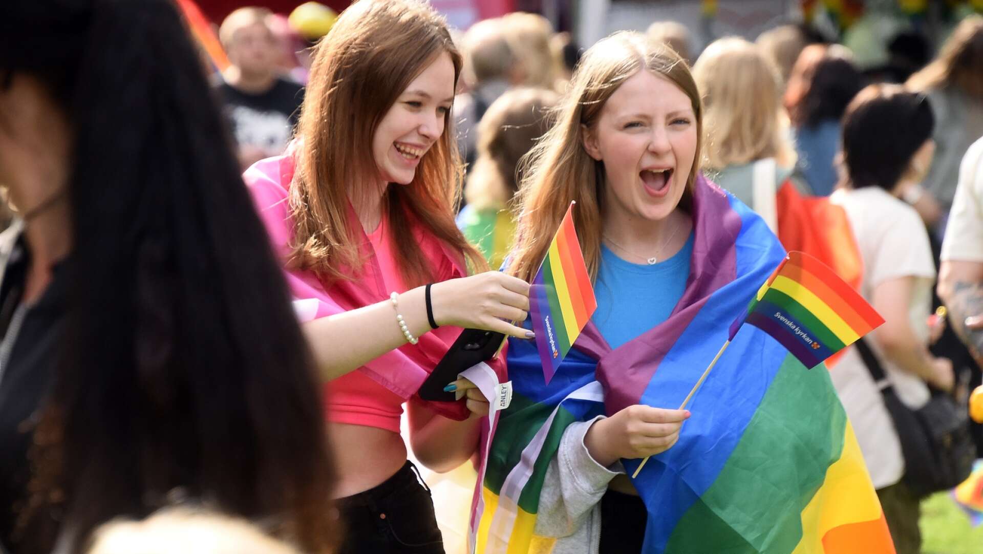 Under lördagen var det dags för Prideparaden att fylla stan med regnbågens färger.
