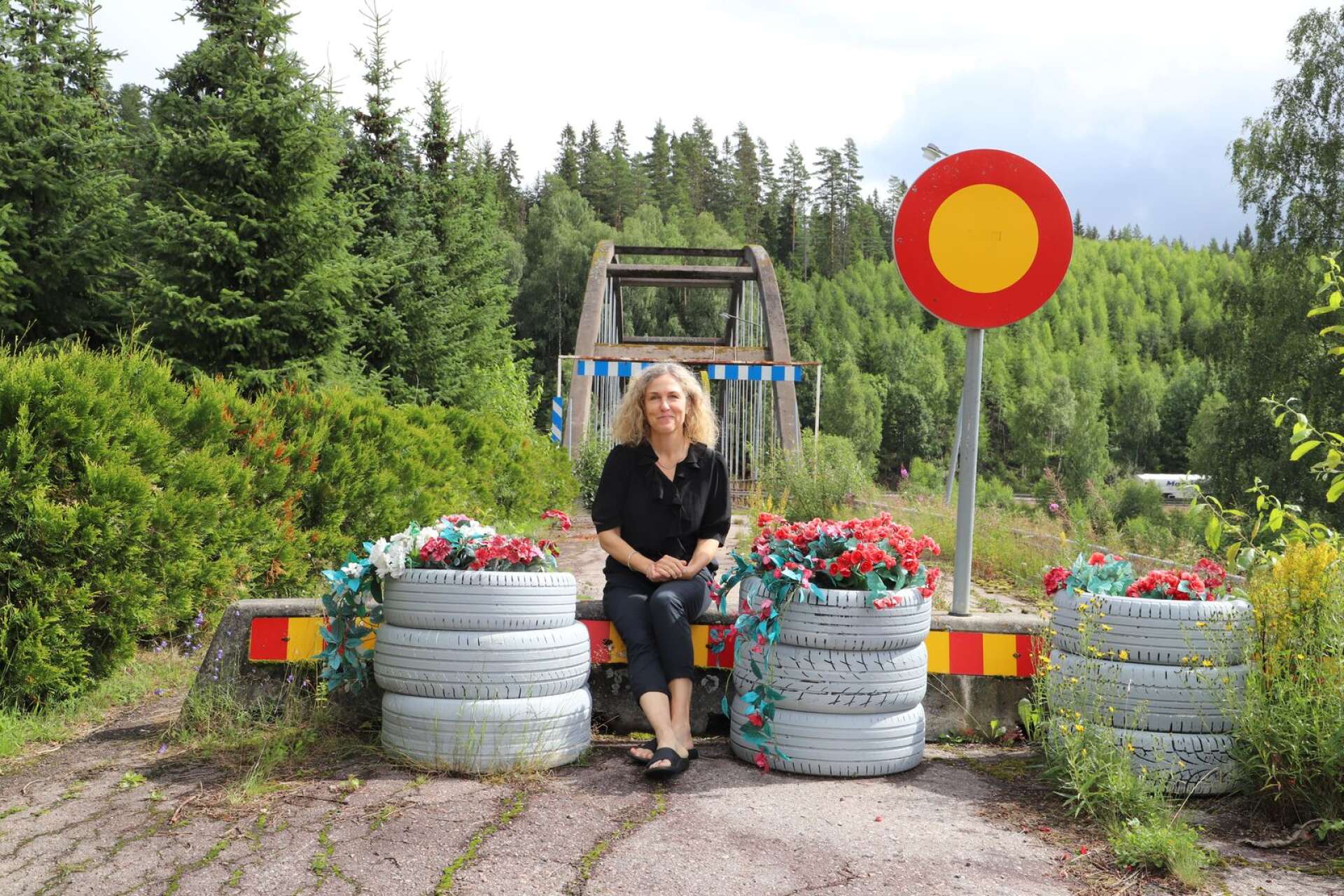 Marit Kapla i Osebol i juli 2022. Efter Osebolssuccén kom en stor bok där en lång rad svenskar berättar om sin kärlek.