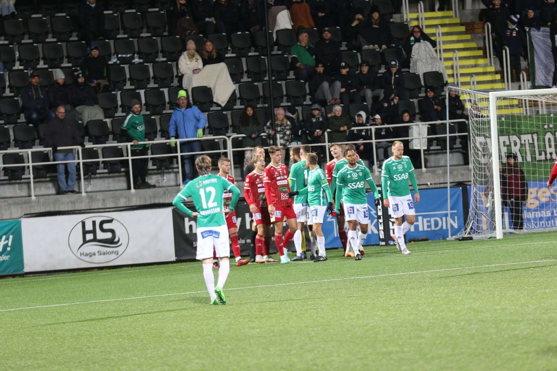 Markus Fröjd varnades i den 94:e minuten och missar nu matchen mot Utsikten.