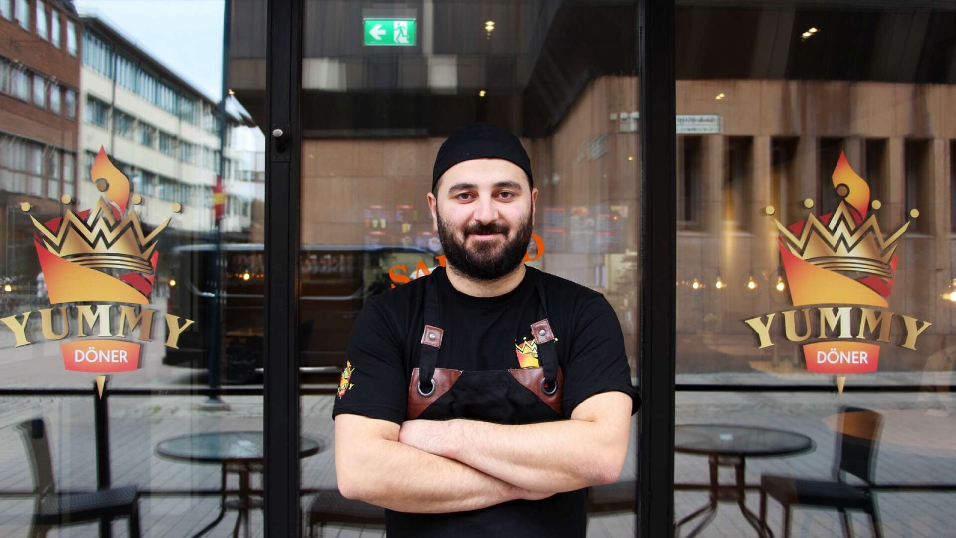 Ade Youssef, platsansvarig på Yummy Döner, tror att restaurangens breda utbud av kebab kommer falla Skövdeborna i smaken. 