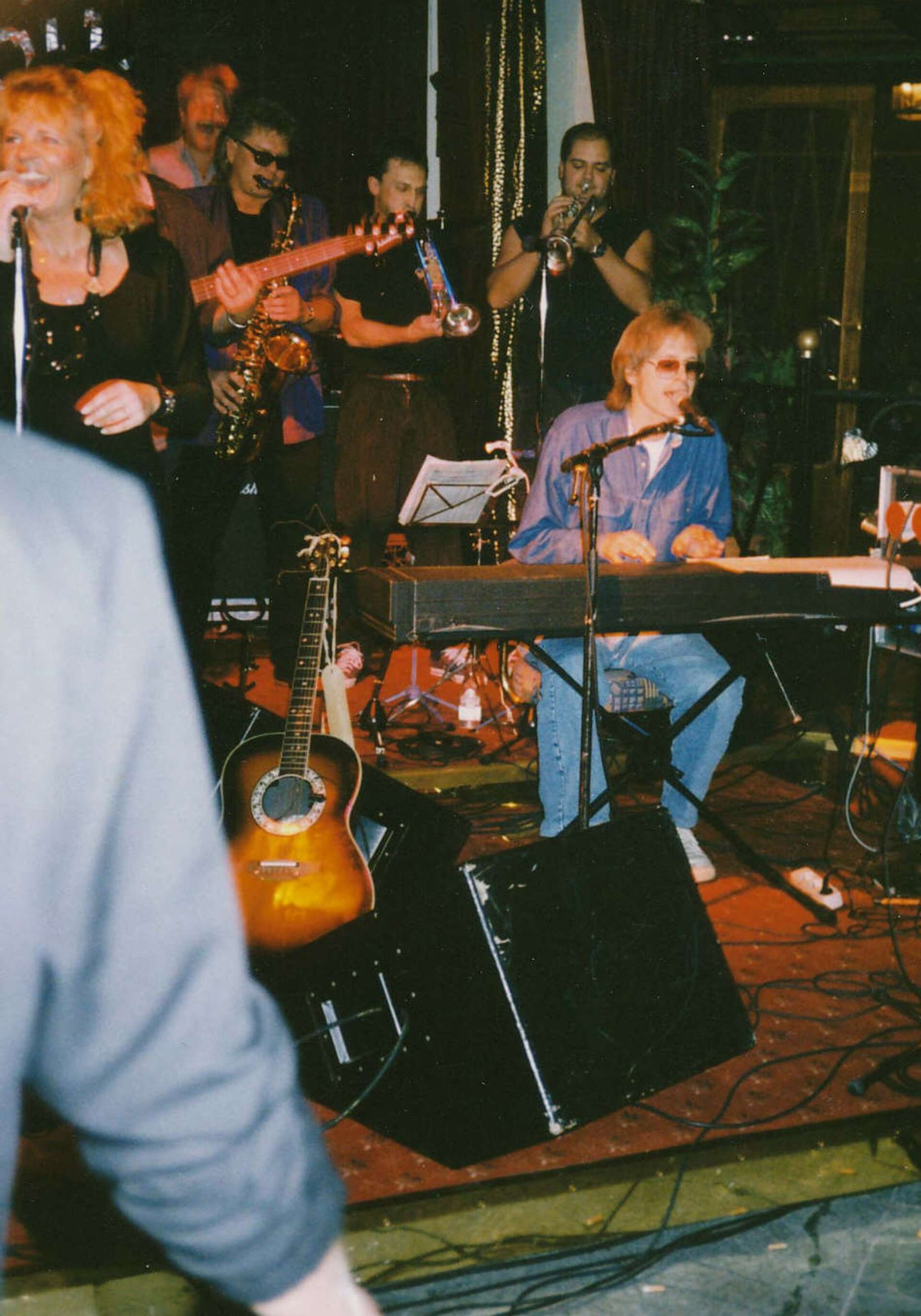 Ted Gärdestad med bandet Rock´n´Roll Machine på comebackspelningen den 1 oktober 1991.