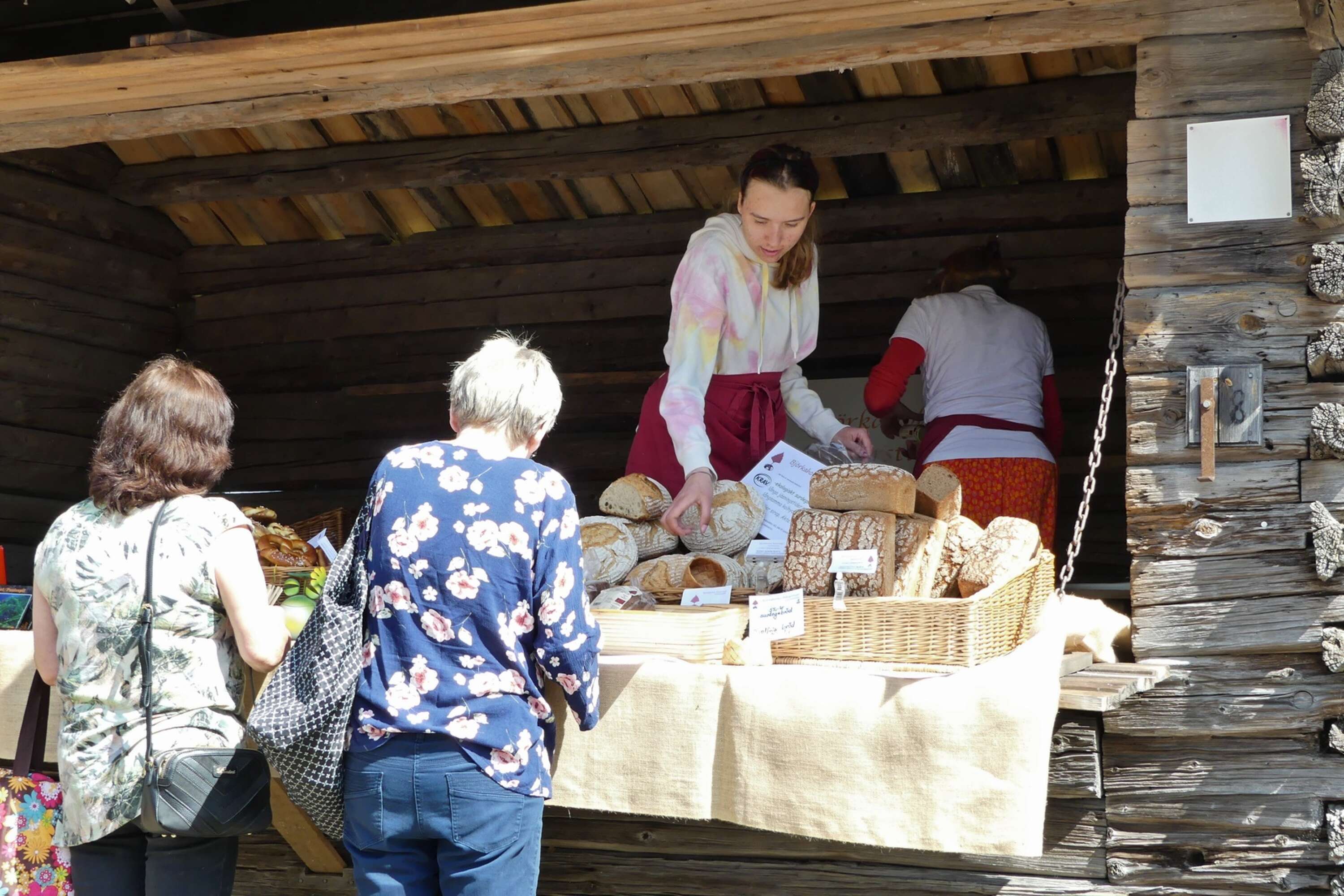 Mat- och trädgårdsmässa vid marknadsbodarna i Nysäter