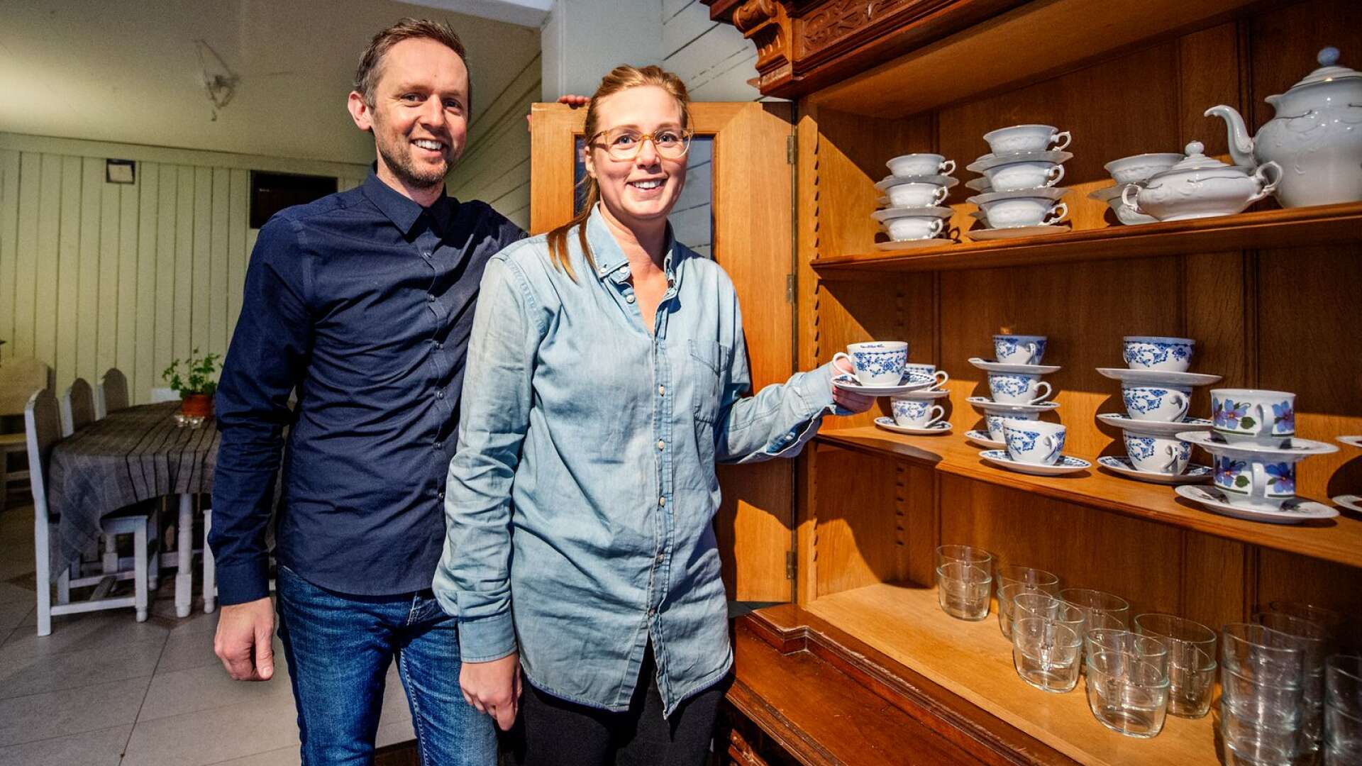 Ägarna Stefan Hermansson och Karolina Dahl vill att deras nya café ska få alla att känna sig som hemma.