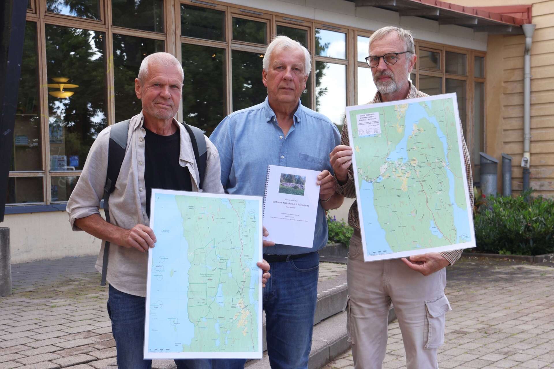 Från vänster Göran Bryntesson, Lars-Åke Karlsson och Clas Leander har gjort ett värdefullt och intressant arbete med att dokumentera de gamla namnen på både kartor och skrift.